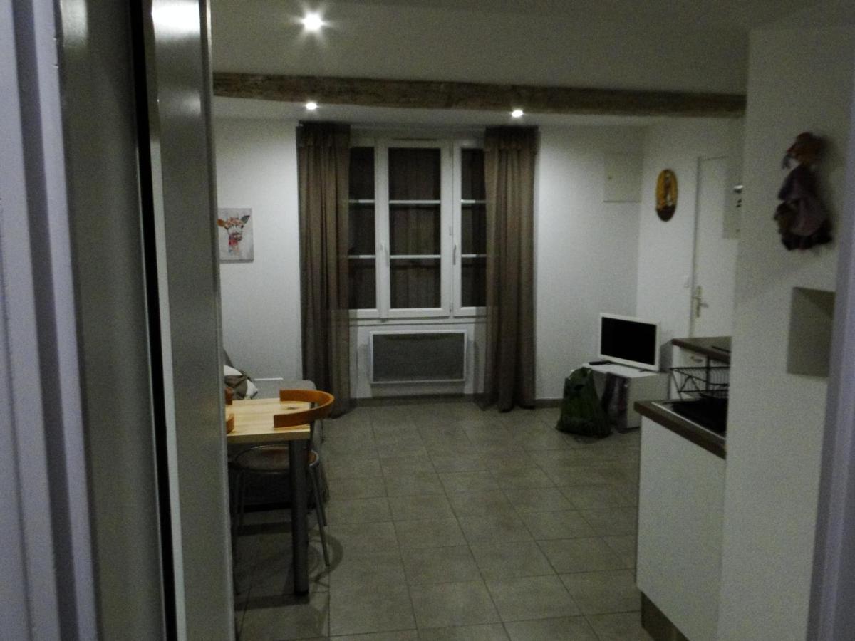 Sympathique Appartement LʼIsle-sur-la-Sorgue 외부 사진